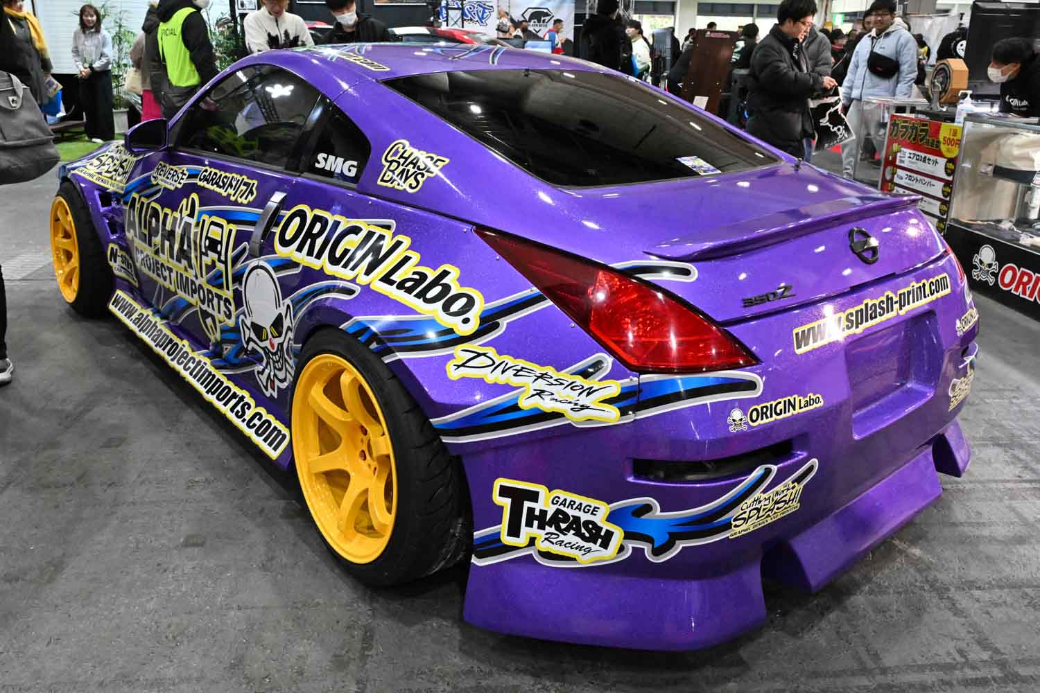 ORIGIN Labo Nissan Z33 Fairlady Z display car in the full DRIFT LINE kit at Osaka Auto Messe 2025